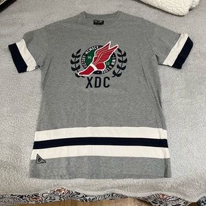 10Deep T-shirt Size Large